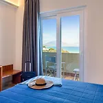 ホテル Carlton Riviera 4*