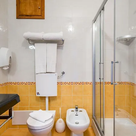 Carlton Riviera Hotel 4*